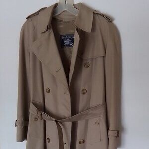 Vintage Burberry long women's trench coat, Size 8